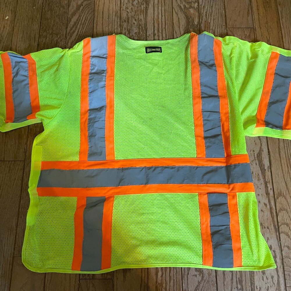 Occunomix High Visibility Reflective Mesh Velcro Work Construction Safety Vest